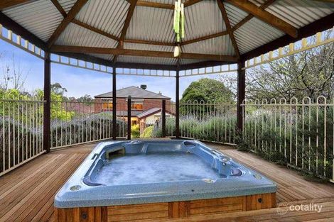 Property photo of 53 Rochester Road Balwyn VIC 3103