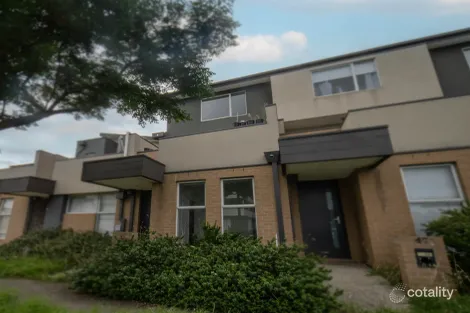 45 Clarendon Ave, Craigieburn, VIC 3064