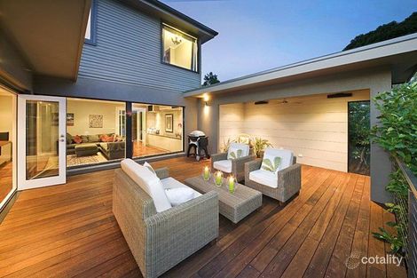 Property photo of 161 Ashburn Grove Ashburton VIC 3147