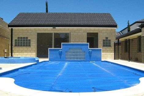 Property photo of 5 Positano Way Hillarys WA 6025