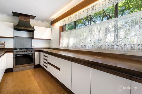 Property photo of 9 Saddleback Ridge Chirnside Park VIC 3116