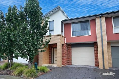 11 Eloura Cct, Taylors Hill, VIC 3037