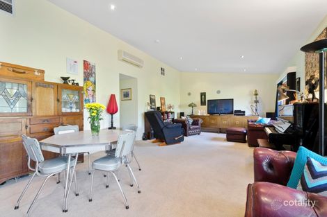 Property photo of 1A Almond Avenue Brooklyn VIC 3012