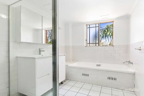 Property photo of 2E/16 Broughton Road Artarmon NSW 2064