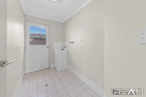 Property photo of 94 Gerald Boulevard Davoren Park SA 5113