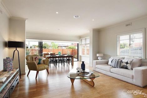 Property photo of 1/3 Uonga Road Bentleigh VIC 3204