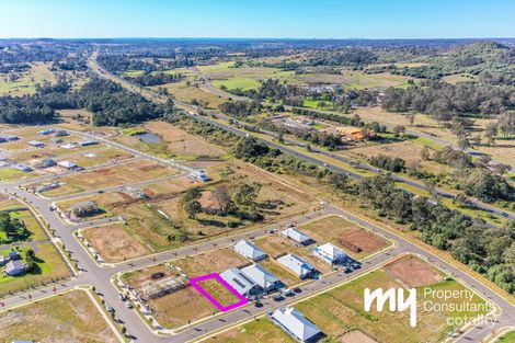 33 Doomben St, Menangle Park, NSW 2563