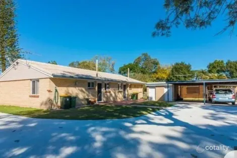 62 Coronation Ave, Beachmere, QLD 4510