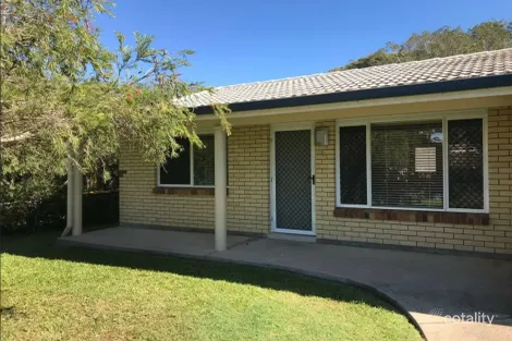 Property photo of 62 Coronation Avenue Beachmere QLD 4510