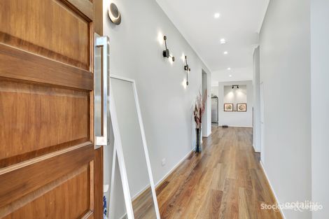 Property photo of 4 Sugarlea Street Manor Lakes VIC 3024