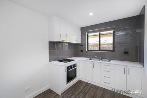 2/68 Simpson St, Yarraville, VIC 3013