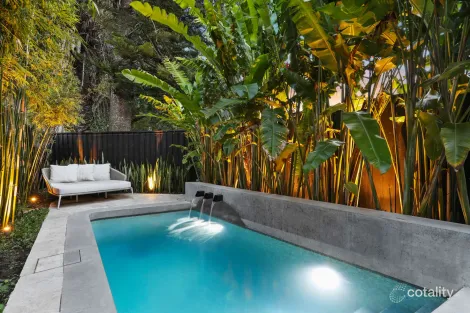 Property photo of 7 Farrellys Avenue Tamarama NSW 2026