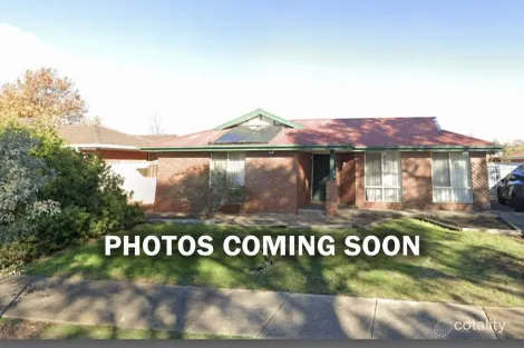 11 Meade Way, Sydenham, VIC 3037