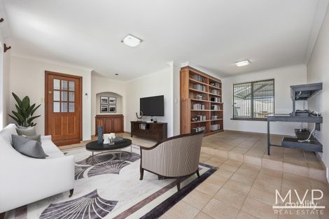 Property photo of 35 Spigl Way Bateman WA 6150