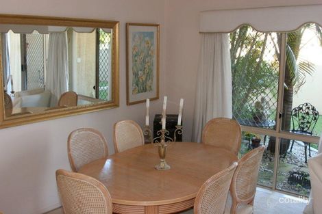 Property photo of 2/152 Palm Meadows Drive Carrara QLD 4211