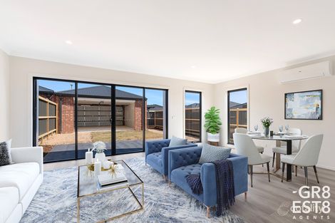 Property photo of 28 Verbena Boulevard Clyde VIC 3978