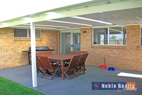 Property photo of 31 Lakeview Crescent Forster NSW 2428