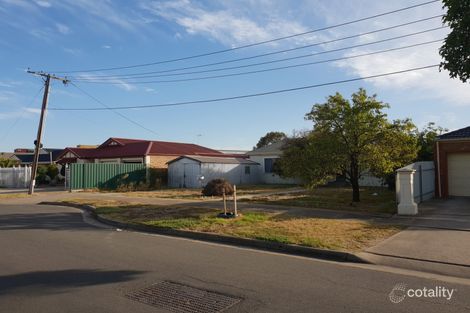 Property photo of 32 Milburn Street Ottoway SA 5013