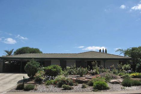 6 Burford Cres, Redwood Park, SA 5097