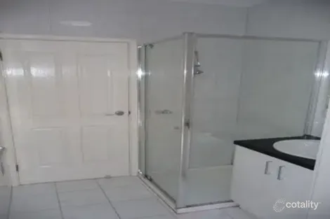 Property photo of 435 Highbury Road Burwood East VIC 3151