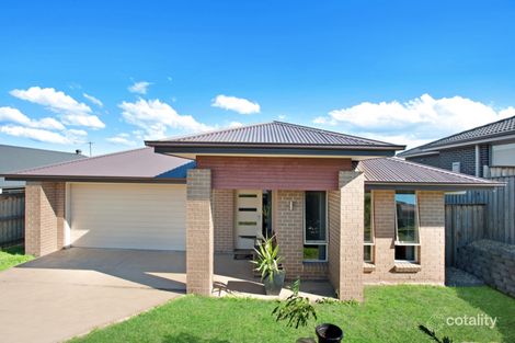 Property photo of 10 Redgum Circuit Aberglasslyn NSW 2320