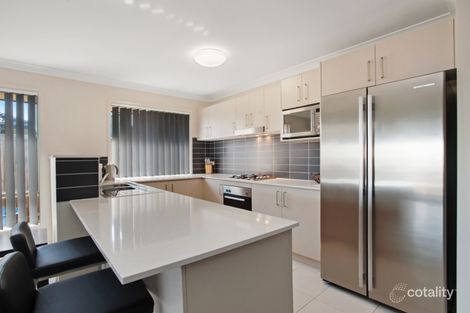 Property photo of 10 Redgum Circuit Aberglasslyn NSW 2320