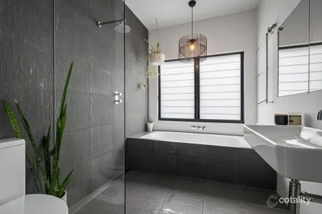 Property photo of 21 Hill Street Woolooware NSW 2230