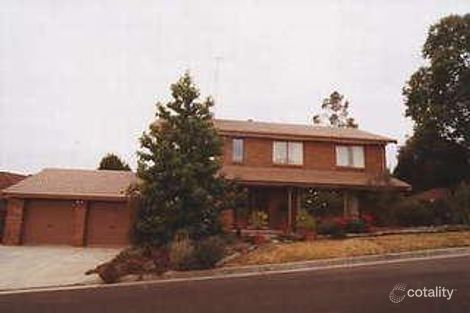 3 Cunningham Dr, Endeavour Hills, VIC 3802