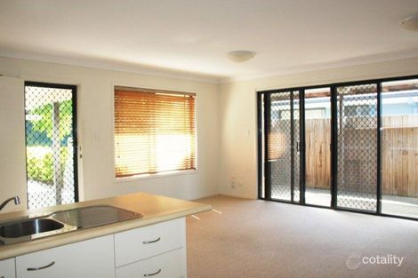 6/8 Spinnaker Dr, Sandstone Point, QLD 4511