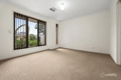 Property photo of 39 Arcadia Drive Smithfield SA 5114