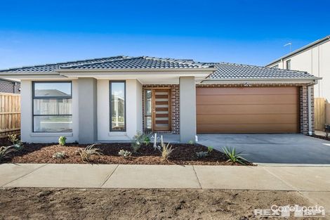 Property photo of 3 Sloane Drive Clyde North VIC 3978