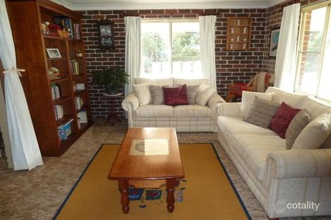Property photo of 123 Spring Hill Road Spring Hill NSW 2800