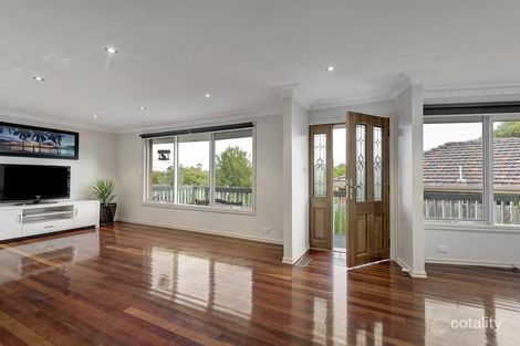 Property photo of 27 Pinehills Drive Greensborough VIC 3088