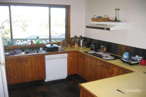 Property photo of 32 Holcombe Avenue Narara NSW 2250