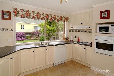 Property photo of 4 Brolga Place South Morang VIC 3752