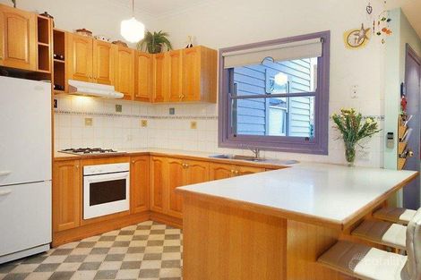 Property photo of 212 Autumn Street Geelong West VIC 3218