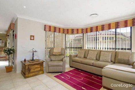 Property photo of 18 Clovelly Circuit Kellyville NSW 2155