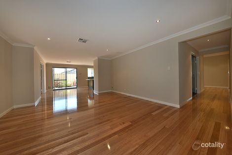 Property photo of 17 Benjamin Crescent Tapping WA 6065