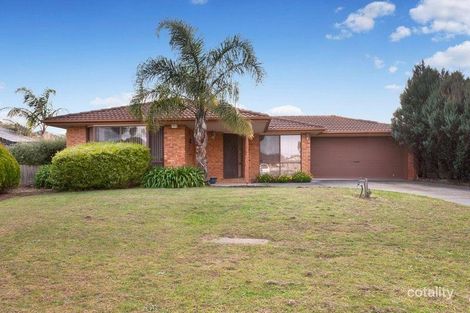 5 Mitre Cres, Berwick, VIC 3806