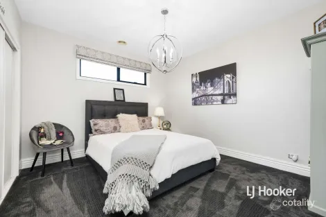 Property photo of 4 Eagleview Place Point Cook VIC 3030