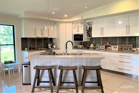 Property photo of 48 Panoramic Drive Sarina QLD 4737