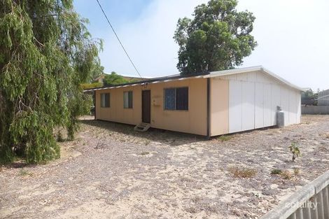 6 Cook St, Jurien Bay, WA 6516