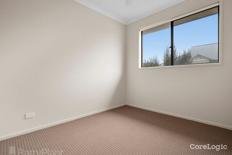 Property photo of 5 Lucille Road Point Cook VIC 3030