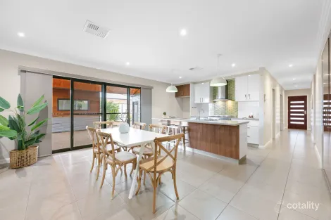 Property photo of 4 Casuarina Way Buronga NSW 2739