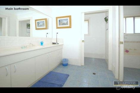 Property photo of 12 Egret Crescent Yarramundi NSW 2753