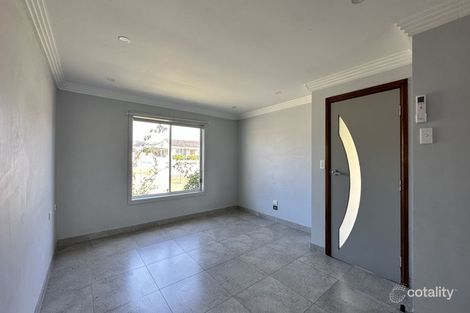 Property photo of 31 Moonshine Avenue Cabramatta West NSW 2166