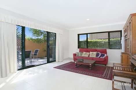 Property photo of 4/117 Palm Meadows Drive Carrara QLD 4211