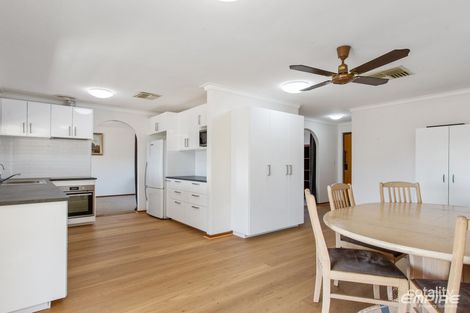 Property photo of 11 McCombe Avenue Samson WA 6163