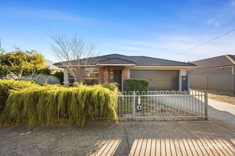 Property photo of 28 Greenhalghs Road Delacombe VIC 3356