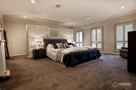 Property photo of 19 Galloway Court Greenvale VIC 3059